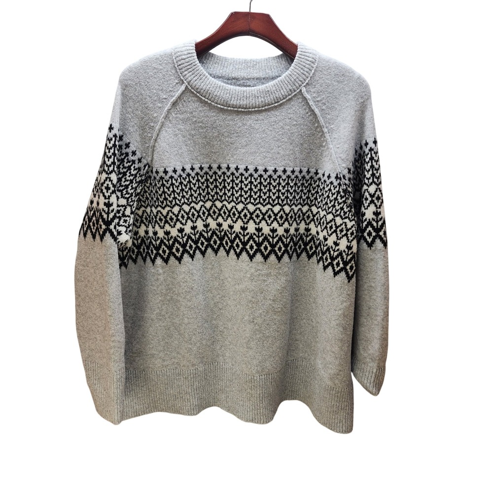 Aerie Grey Fair Isle Crewneck Sweater Womens Medium Geometric Knit Pullover